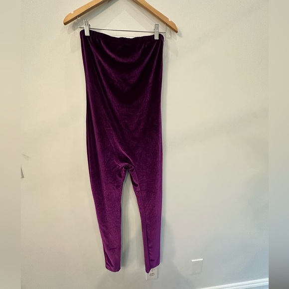Beautiful  strapless jumpsuit with matching Cardigan Jacket. Size Large - Picture 9 of 10